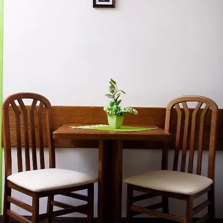 Gaestehaus Stroitz Penzion Drobollach am Faakersee