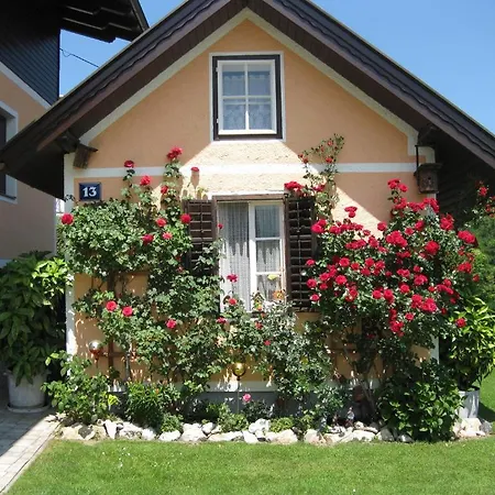 Gaestehaus Stroitz