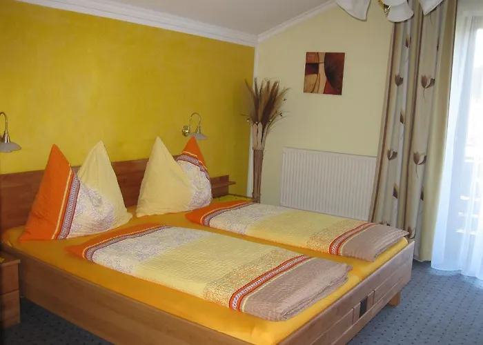 Gaestehaus Stroitz 3*